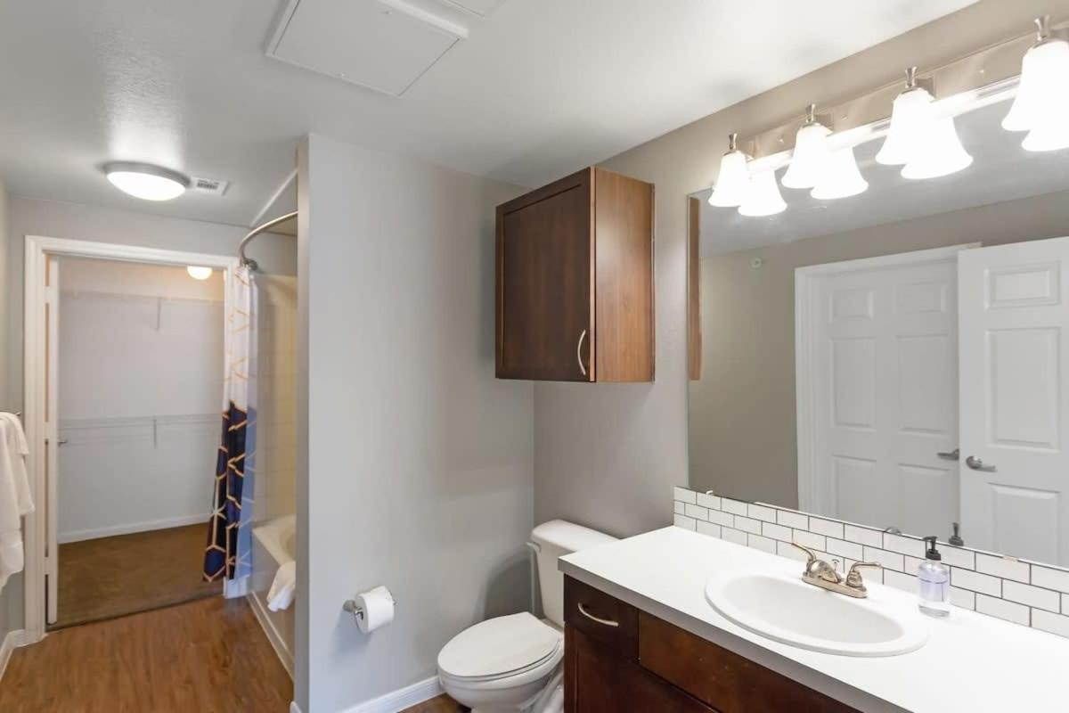 Trendy Place To Stay In Downtown Next To Convention Center Dallas Eksteriør bilde